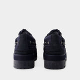 A COLD WALL X Timberland 联名黑色尼龙材质运动鞋