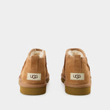 UGG Classic Ultra Mini Ankle 平底低帮雪地靴 男士