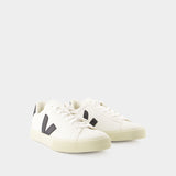 Veja Campo Sneakers皮质小白鞋男士