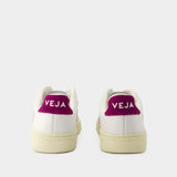 Veja V-12 白色皮质运动鞋