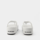 Rise Thong Sandals in White Canvas