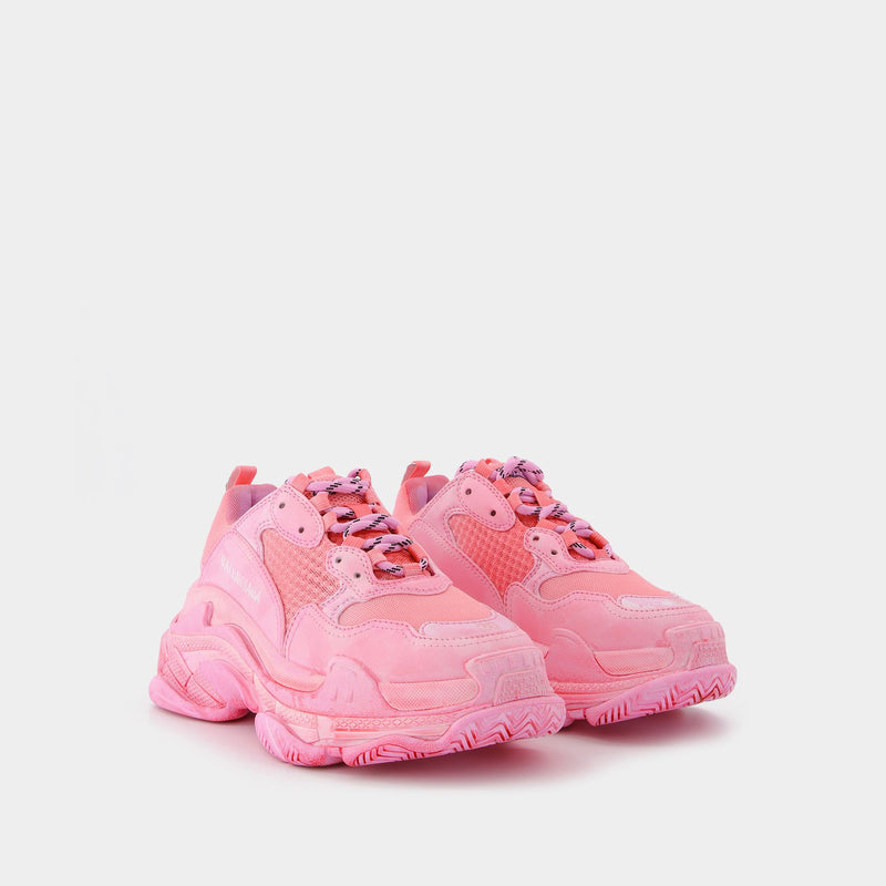 Triple S Sneaker   in Pink