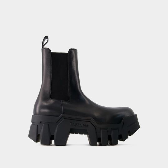 Balenciaga Bulldozer黑色皮质靴
