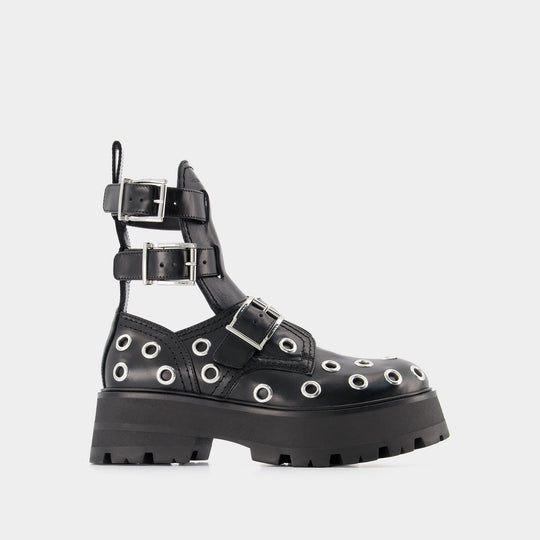 黑色皮质低筒靴