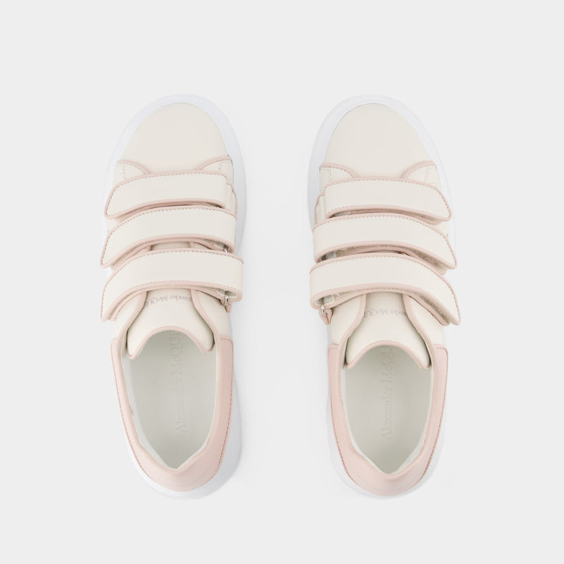 Oversized Sneakers - Alexander Mcqueen - Cream - Leather