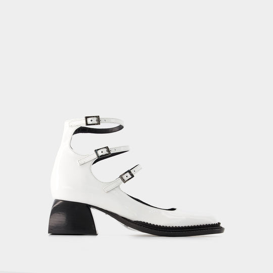 Bulla London 白色亮面皮质高跟鞋玛丽珍鞋