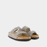 Birkenstock Arizona Sandals 皮质凉鞋情侣款窄版勃肯鞋 23夏新