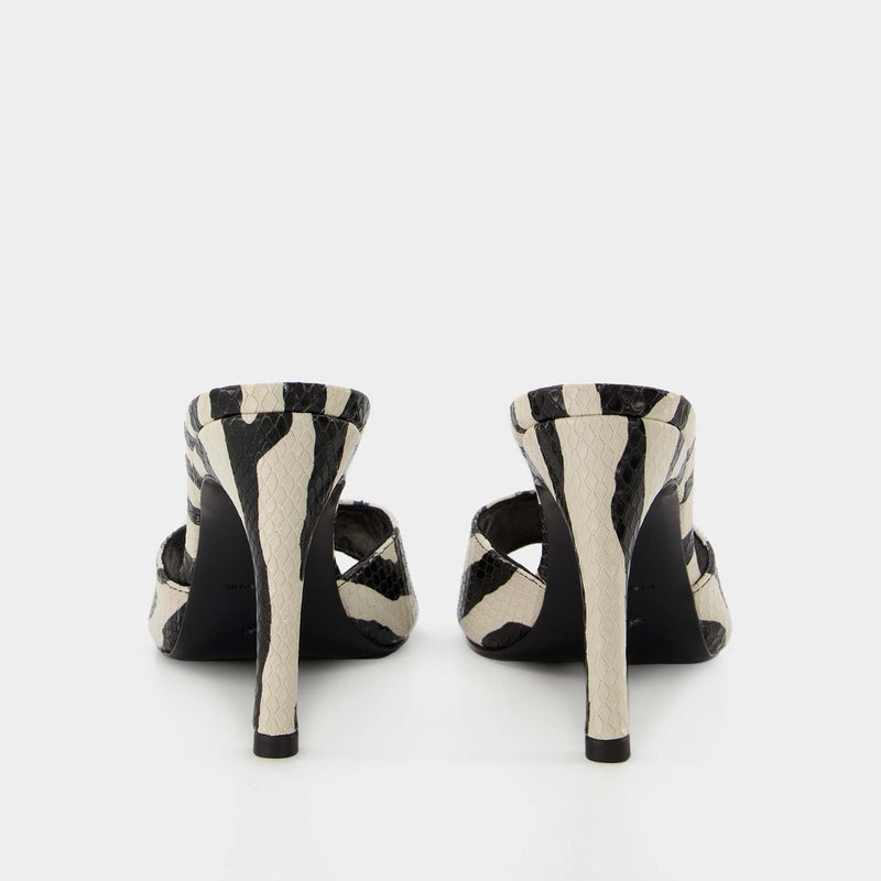 Zebra Print Logo 斑马纹皮质高跟鞋凉鞋