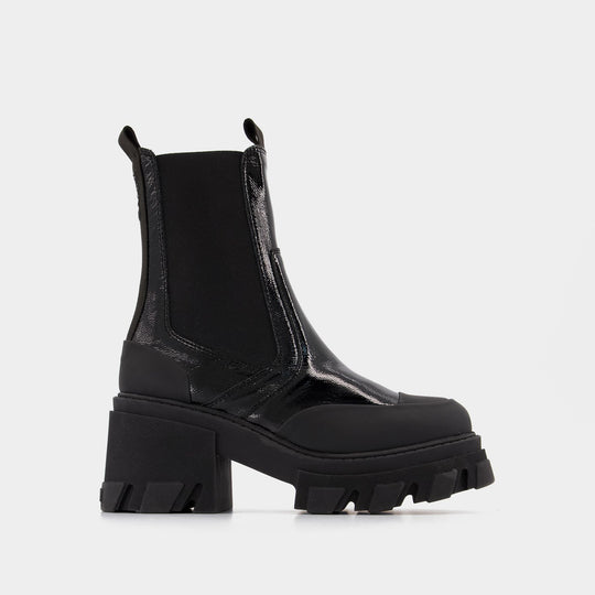 Ganni Cleated Heeled 光面牛皮中筒切尔西靴