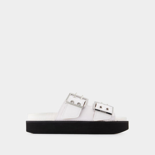 Ganni Wide Welt Chunky Mules 皮质平底穆勒鞋