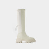 Gia Borghini Tubular Boot 白色粒面羊皮高筒靴