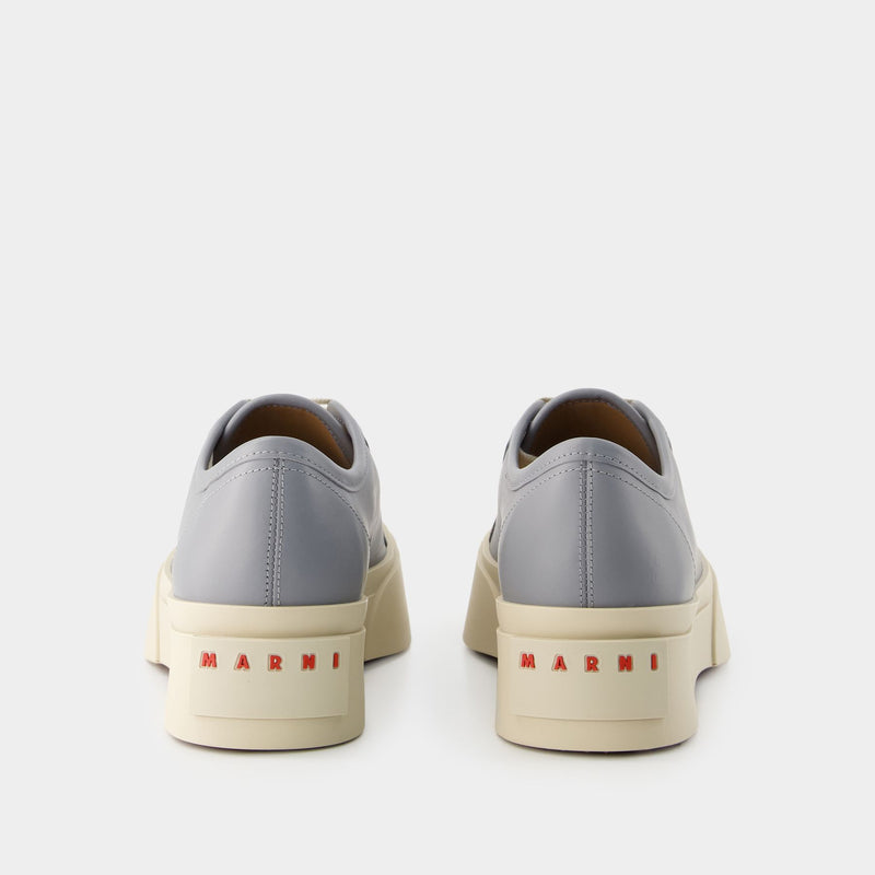 玛尼 Marni Sneakers 皮质运动鞋
