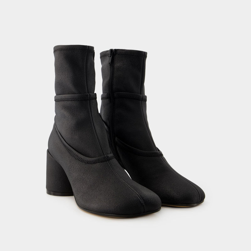 马吉拉 MM6 Maison Margiela Ankle Boots 黑色聚酯纤维踝靴