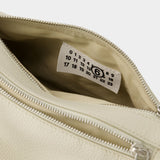Double Slouchy MM6 白色光面小牛皮 Hobo 腋下包