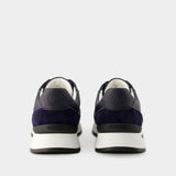 Sneakers New Runner 皮质运动鞋