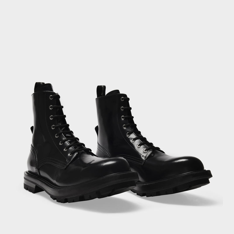 Laced Boots in Black Patent Leather