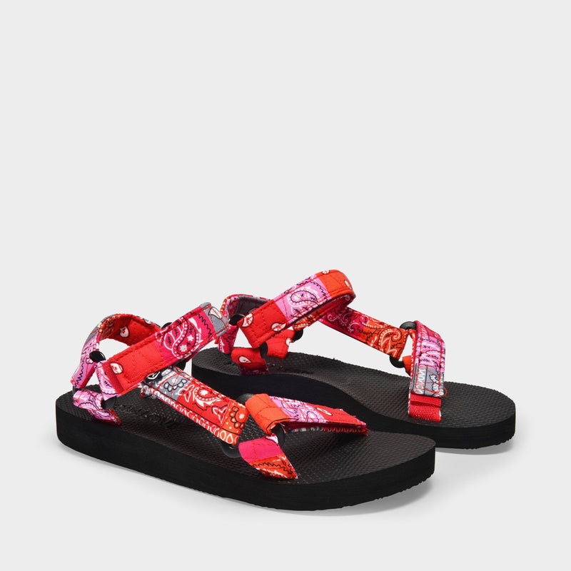 Arizona Love Trekky Quilt红色印花帆布沙滩鞋 凉鞋