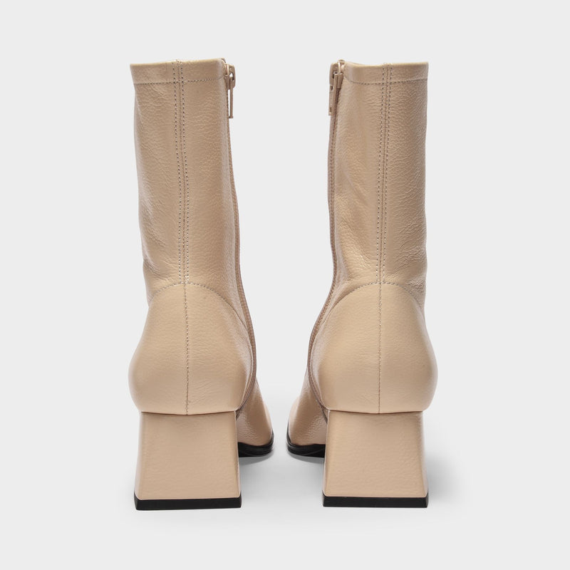 Malik Ankle Boots in Beige Glossy Grained Leather