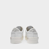 Stardan Baskets in White Leather