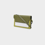 3 Comp Pouch in Green Leather