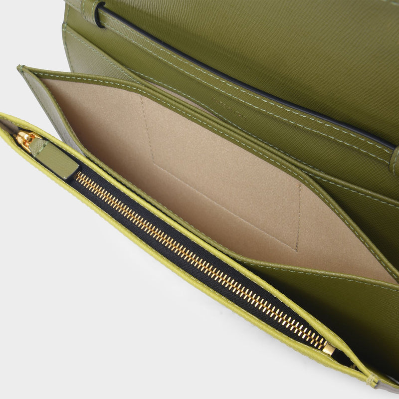 3 Comp Pouch in Green Leather